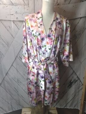 ICollection Floral Satin Robe - Pink & Purple L/XL